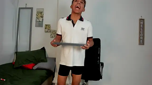 tyler twink boy online show from 05.17.26