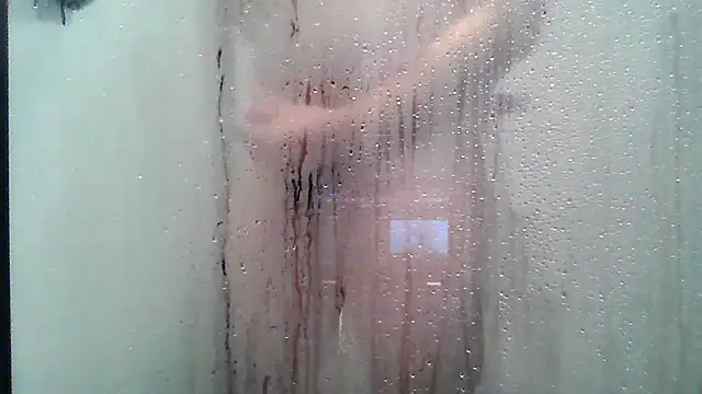 Snapshot of LicitInvader chatting on 07.15.26 LicitInvader online show from 07.15.26
