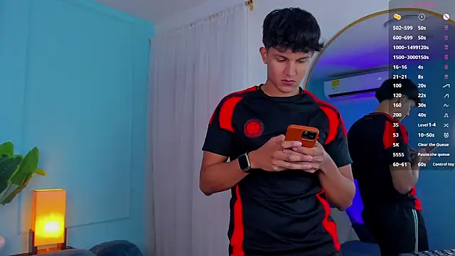 Leo Savage  online show from 02.01.26