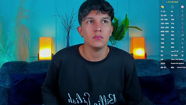 Leo Savage  online show from 02.21.26