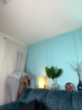 Leo Savage  online show from 03.10.26