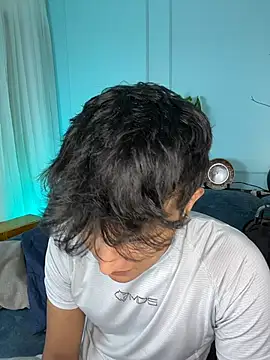 Leo Savage  online show from 03.27.26