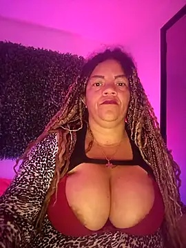 Snapshot of Eva_Luxei chatting on 09.20.25 Eva Luxei online show from 09.20.25