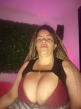 Snapshot of Eva_Luxei chatting on 10.03.25 Eva Luxei online show from 10.03.25