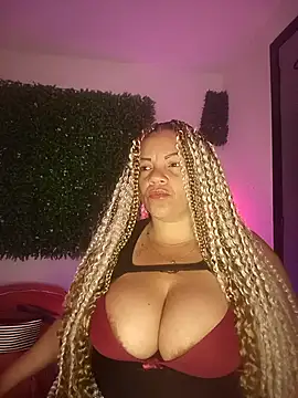 Snapshot of Eva_Luxei chatting on 11.06.25 Eva Luxei online show from 11.06.25