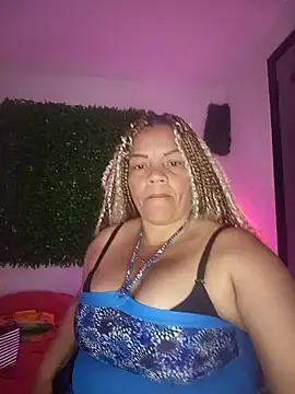 Snapshot of Eva_Luxei chatting on 11.08.25 Eva Luxei online show from 11.08.25