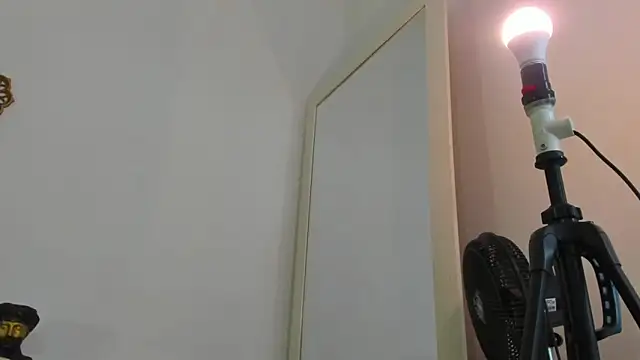  Tarekk  online show from 10.15.25