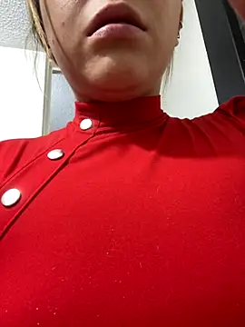 Snapshot of MorganHot0809 chatting on 10.28.25 MorganHot0809 online show from 10.28.25