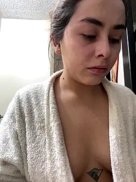 Snapshot of MorganHot0809 chatting on 12.03.25 MorganHot0809 online show from 12.03.25