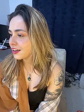 Snapshot of MorganHot0809 chatting on 02.22.26 MorganHot0809 online show from 02.22.26