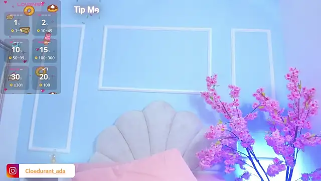 Snapshot of Cloedurant chatting on 09.14.25 Cloedurant online show from 09.14.25