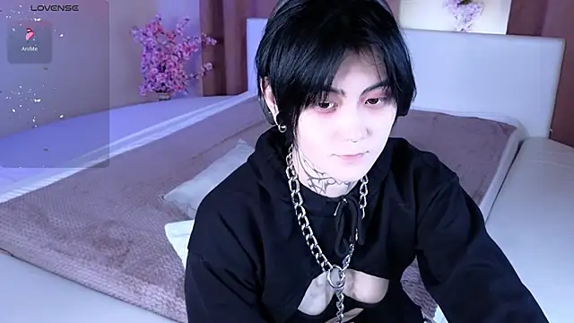 GothXRaven online show from 02.25.26