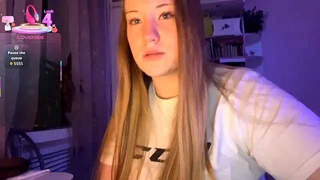 PandaFluff online show from 09.12.25