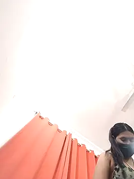 Snapshot of Maya-bebo chatting on 01.15.26 Maya-bebo online show from 01.15.26