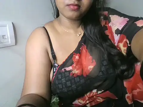 its me Rashmi online show from 10.14.25