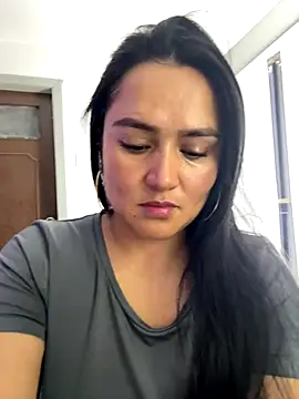 Rouse69  online show from 10.18.25