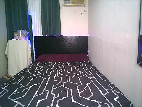 Sweet-shopia online show from 10.22.25