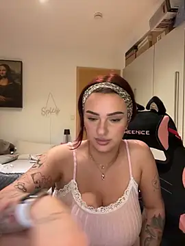 OliviaaFischer online show from 04.17.26