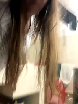 emma hot2006 online show from 12.04.25