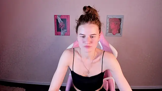 Snapshot of Wanda_Gomez chatting on 10.09.25 Wanda Gomez online show from 10.09.25