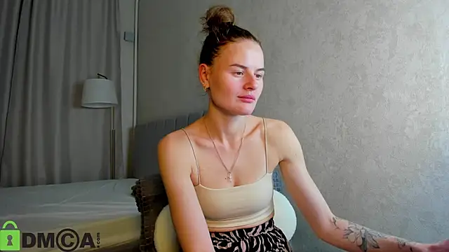 Snapshot of Wanda_Gomez chatting on 10.11.25 Wanda Gomez online show from 10.11.25