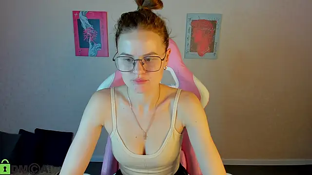 Snapshot of Wanda_Gomez chatting on 12.02.25 Wanda Gomez online show from 12.02.25