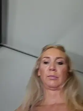 merlyn4 online show from 12.19.25