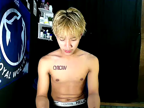 naughtyboyloy 0 online show from 11.22.25