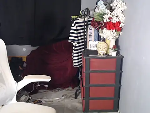 Snapshot of naughtyboyloy_0 chatting on 03.07.26 naughtyboyloy 0 online show from 03.07.26