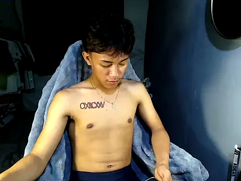 naughtyboyloy 0 online show from 05.06.26