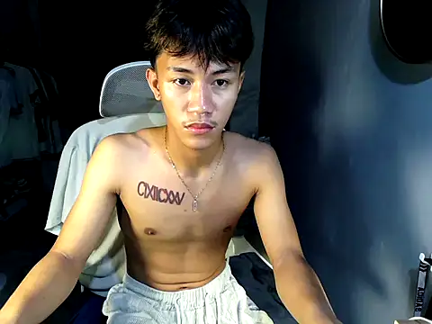 naughtyboyloy 0 online show from 05.06.26