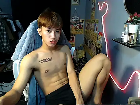Snapshot of naughtyboyloy_0 chatting on 07.12.26 naughtyboyloy 0 online show from 07.12.26