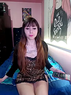 Snapshot of Sophiespenser chatting on 11.25.25 Sophiespenser online show from 11.25.25