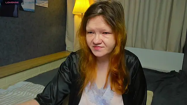 Snapshot of Nora_lovvvv chatting on 11.22.25 Nora lovvvv online show from 11.22.25