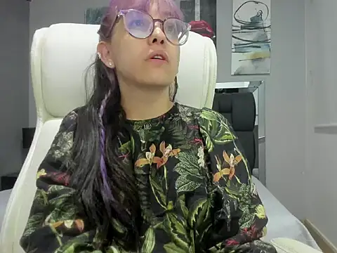 dalila macherano1 online show from 09.09.25