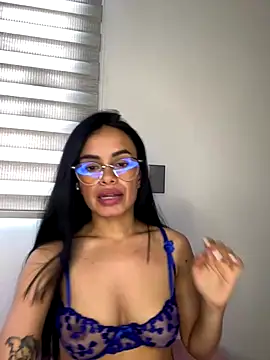 Melissa coch online show from 12.22.25