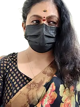 Snapshot of Sweetie_swetha37 chatting on 11.29.25 Sweetie swetha37 online show from 11.29.25