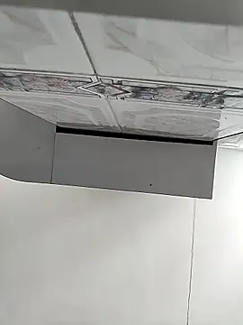 Snapshot of Crystal_Star_ chatting on 11.30.25 Crystal Star online show from 11.30.25