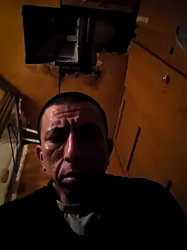 Boogiehtx713 online show from 12.21.25