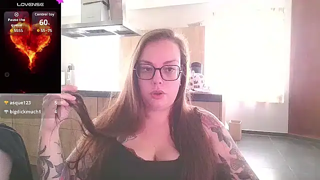 Miss Lucifer6 online show from 09.22.25