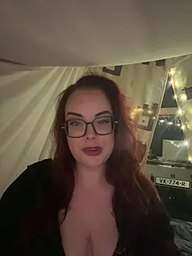 Miss Lucifer6 online show from 05.19.26