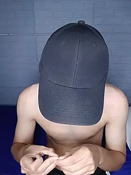 Snapshot of novinho_safado__ chatting on 05.18.26 novinho safado online show from 05.18.26