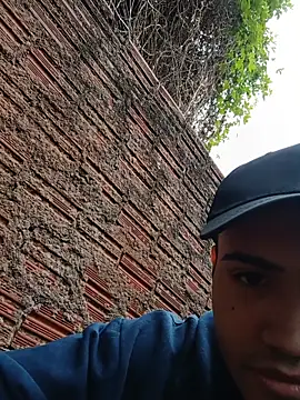 Snapshot of novinho_safado__ chatting on 05.22.26 novinho safado online show from 05.22.26
