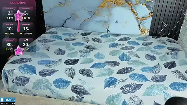 nena cupcake  online show from 11.01.25