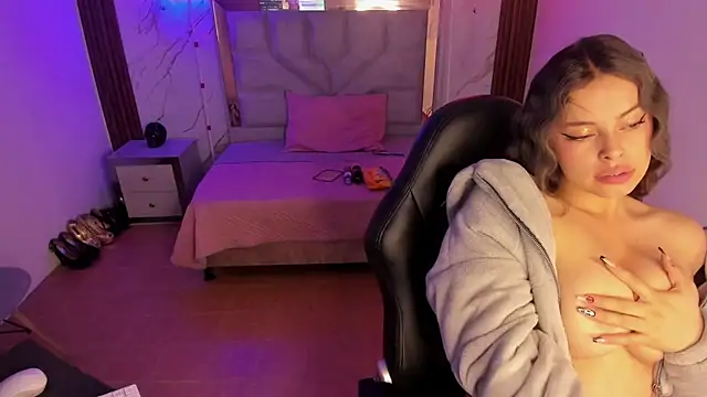 Lizeth Salazar online show from 10.11.25