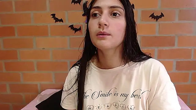 Montserrat Jay online show from 10.29.25