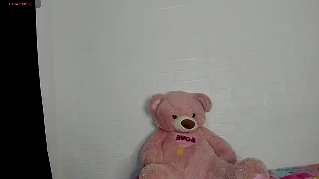 HaileyDuke online show from 04.17.26