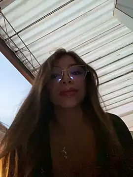 Maddy Piink online show from 02.12.26