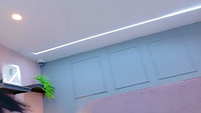 Snapshot of Camila_Hill_ chatting on 11.10.25 Camila Hill online show from 11.10.25