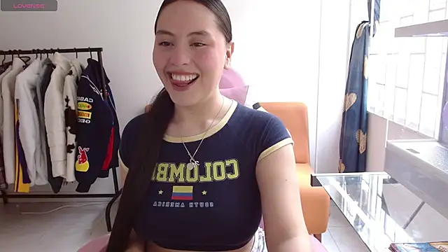 madissooon   online show from 06.02.26